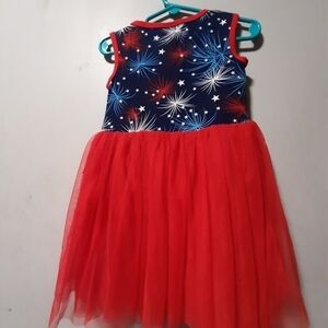 UNBRANDED girls red, white and blue sleeveless party dress. Size medium (5-6)